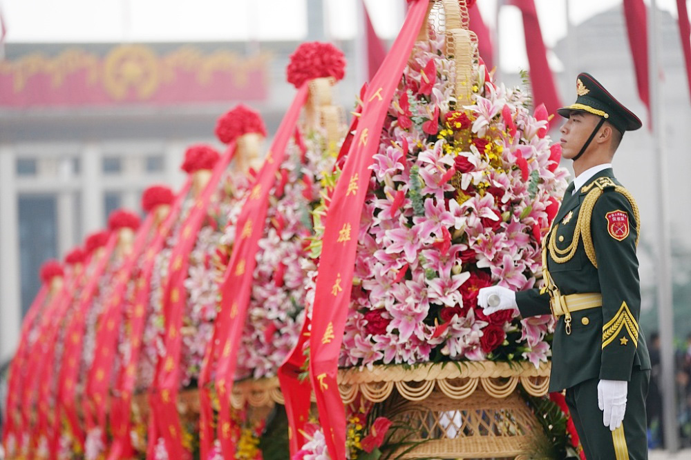 ��ʿ�o����������Ӣ�۾��I���@�xʽ�ڱ����찲�T�V��¡���e��