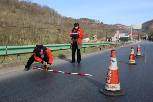 �ɿh��·���T��Ʉ�ȫ�����(zh��n)������·�B(y��ng)�o(h��)����