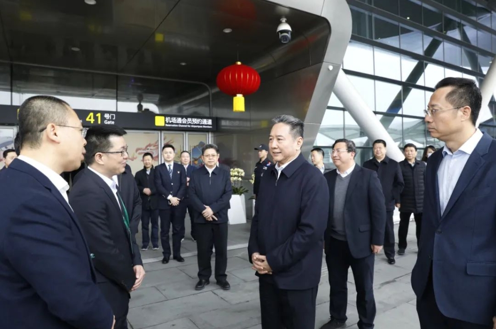 ��С�i�ڏV�|�_չ��ͨ�\ݔ��ȫ���a(ch��n)�z����2024��C���\ݔ���\��ȫ�z��