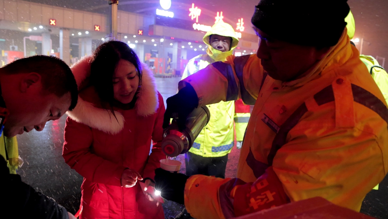 ���(zh��n)�Lѩ��ͨ; �o�����\�ؼ�·