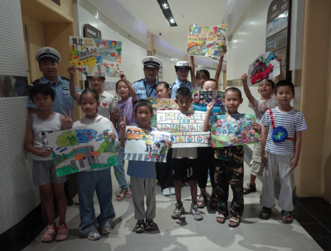 �½���(k��)���ս�ͨ��ȫ���}����+���}�L��(hu��)���(d��ng)�e�Ӿ���