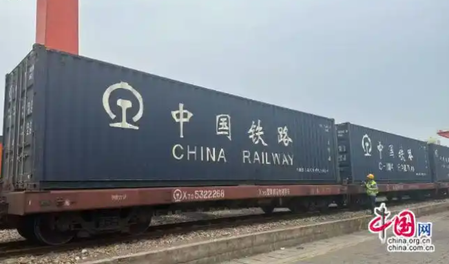 �r�u����������ͨ������^(q��)��f(xi��)ͬ�l(f��)չ����