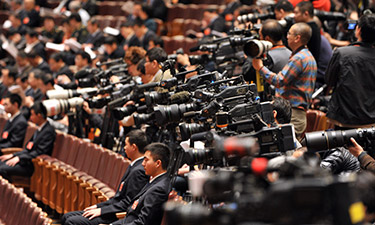 ��ý�ɕ����c(di��n)����(j��ng)��(j��)�h�} ��·�F·�ȳ��½��c(di��n)