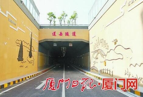 �B�Tɏ������������ͨ܇ ������˼���c���ｻͨ