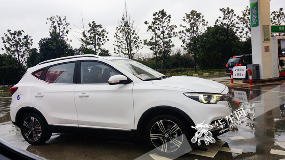 �c(di��n)��DƬ�M(j��n)����һ�(y��)