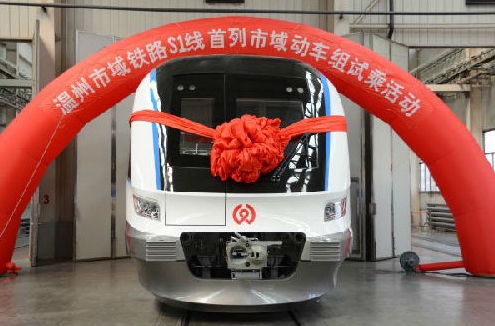 �Ї�(gu��)���������(d��ng)܇(ch��)�M��܇(ch��)�¾� ����1С�r(sh��)��ͨȦ