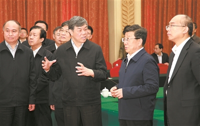 ���F�����ӱ�ʡ��Ҫ�I(l��ng)��(d��o)�����M(j��n)�۰��^(q��)�F·Ҏ(gu��)�����O(sh��)�e�Е�Մ