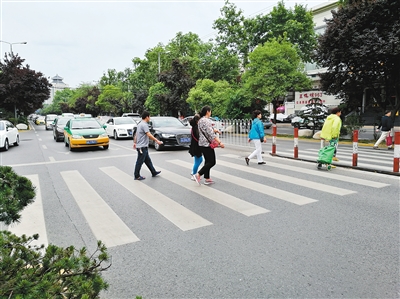 �d�c�m���@�|�Tǰ����·�顰܇׌�ˡ� 1С�r��(n��i)10��˾�C���P