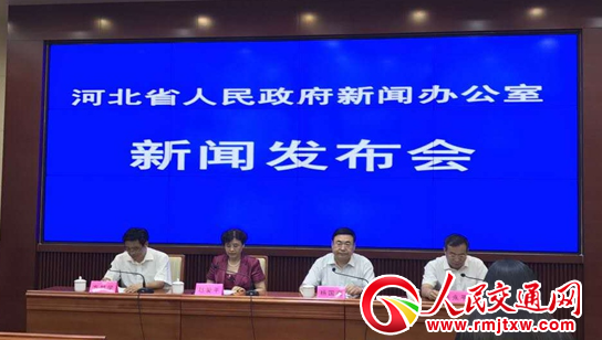 �ӱ��e�н����ϰ�������������M(j��n)��r���l(f��)����(hu��)