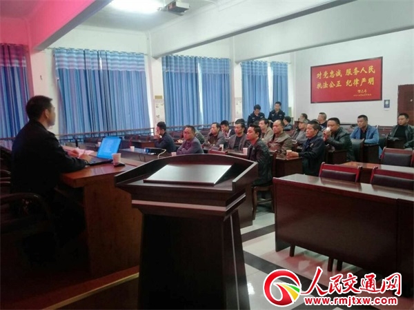 �F��ʯ�佻�����(du��)���_���ɿ�һ������I(y��)�{�T��ͨ��ȫ������Ӗ(x��n)