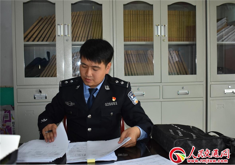 ���u���M: �v�壬��Ҫ�v��