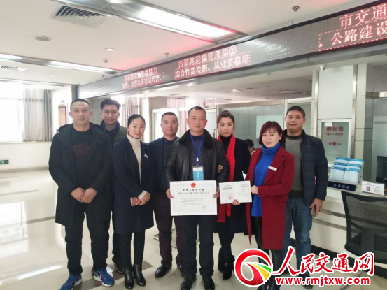 400�f(w��n)�����˲����������Լ��ľW(w��ng)�s܇