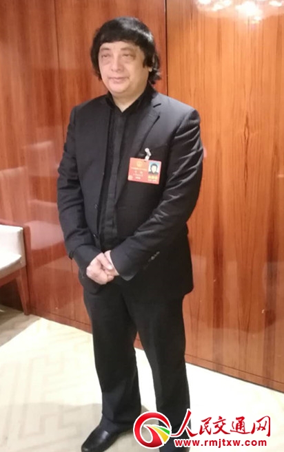 ȫ���˴���팎䓣����մ��Ļ��������롰һ��һ·�����ҳ��h