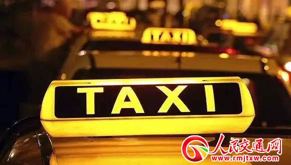 �f(w��n)혽�܇���á��ϻ����ơ��_��(chu��ng)�W(w��ng)�s܇�cѲ�γ���܇�ںϰl(f��)չ��ģʽ