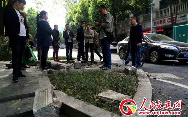 �������۾�������ҹ��ײ ����Ѹ���i��������