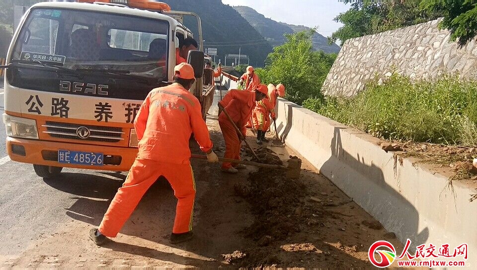 ���C��ˮ���B(y��ng)���ļ��r(sh��)�������L(f��ng)�Δ���֦����ͨ