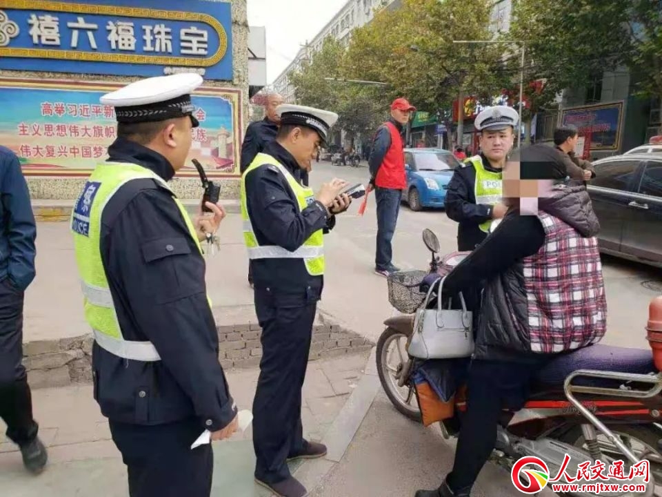 �ӱ�ʡ��ꀽ��������o��Ħ������������ͨ�h(hu��n)��