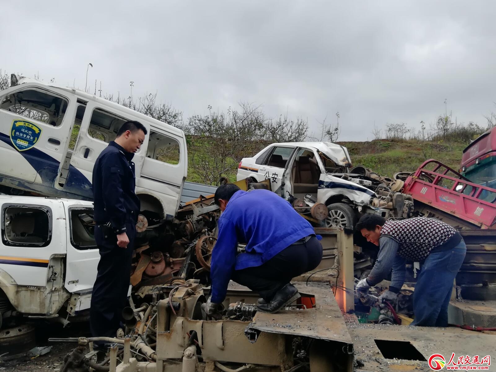 �F�����c�����н��w�N(xi��o)��һ����(b��o)�U܇(ch��)�v