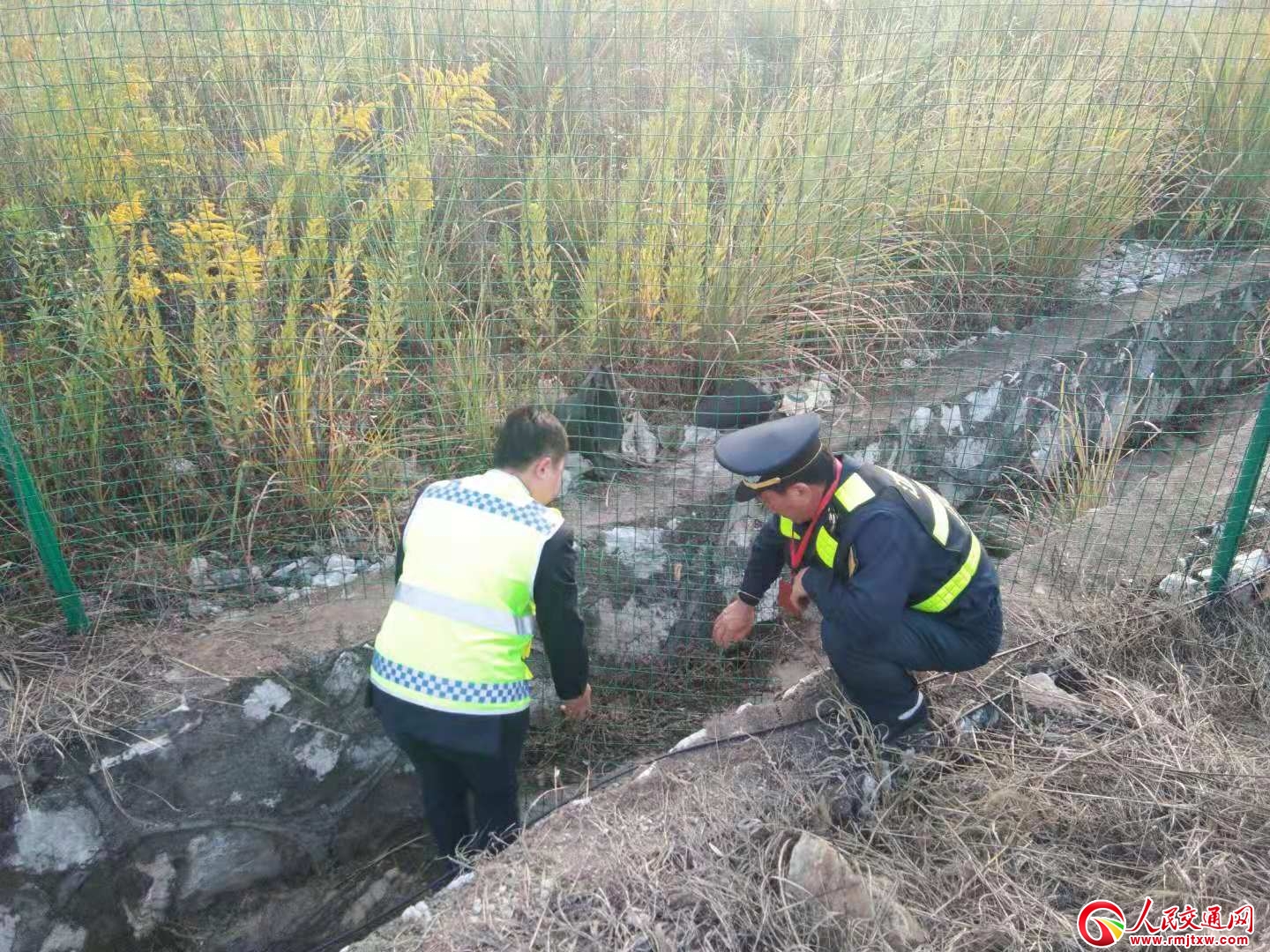 Ƽ�l(xi��ng)����·��֧�(du��)�����(du��)(li��n)���Ų��Ɠp���x�� ���o(h��)���ٹ�·��ȫ��ͨ