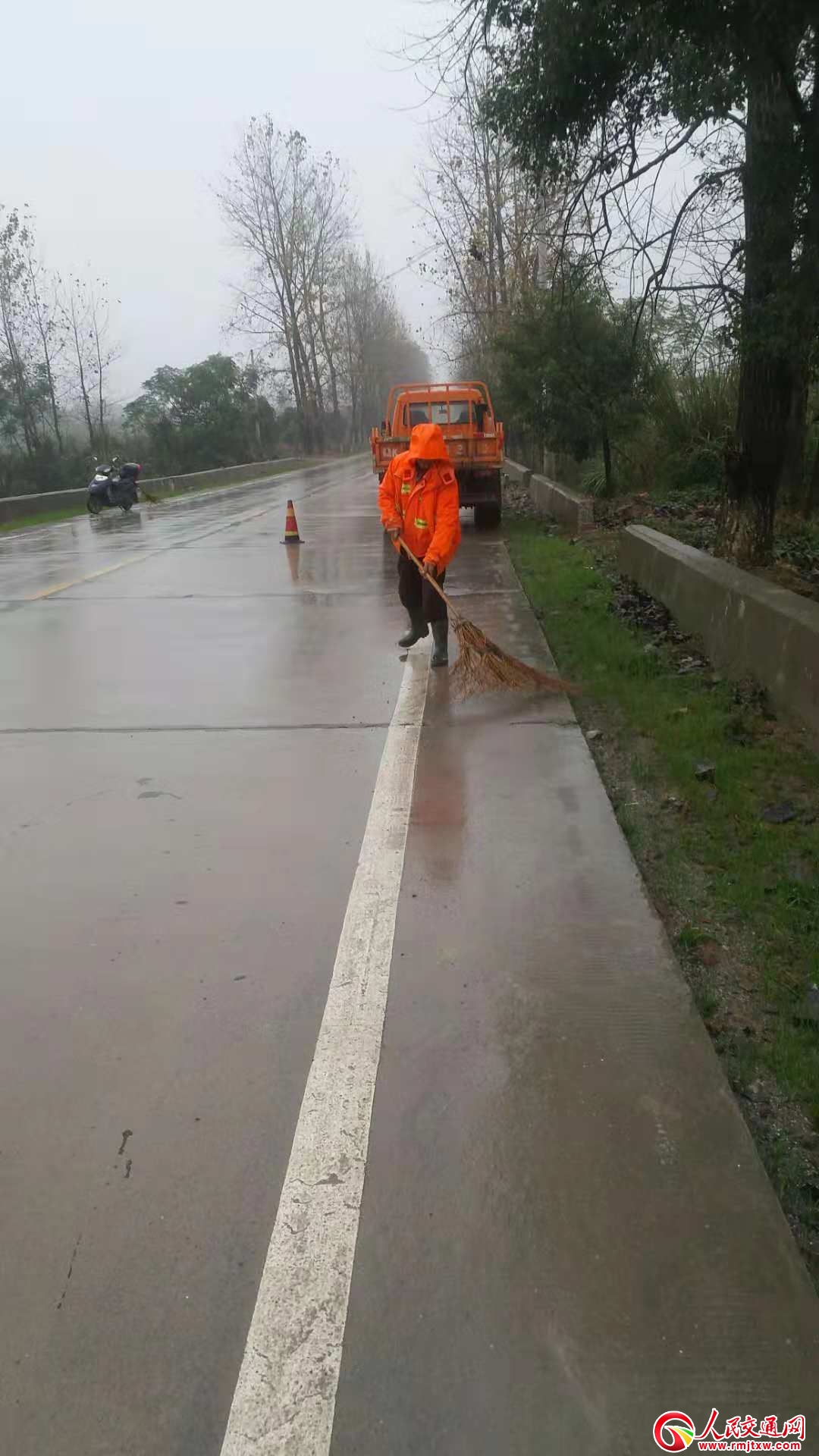 �L(f��ng)���е��B(y��ng)·��