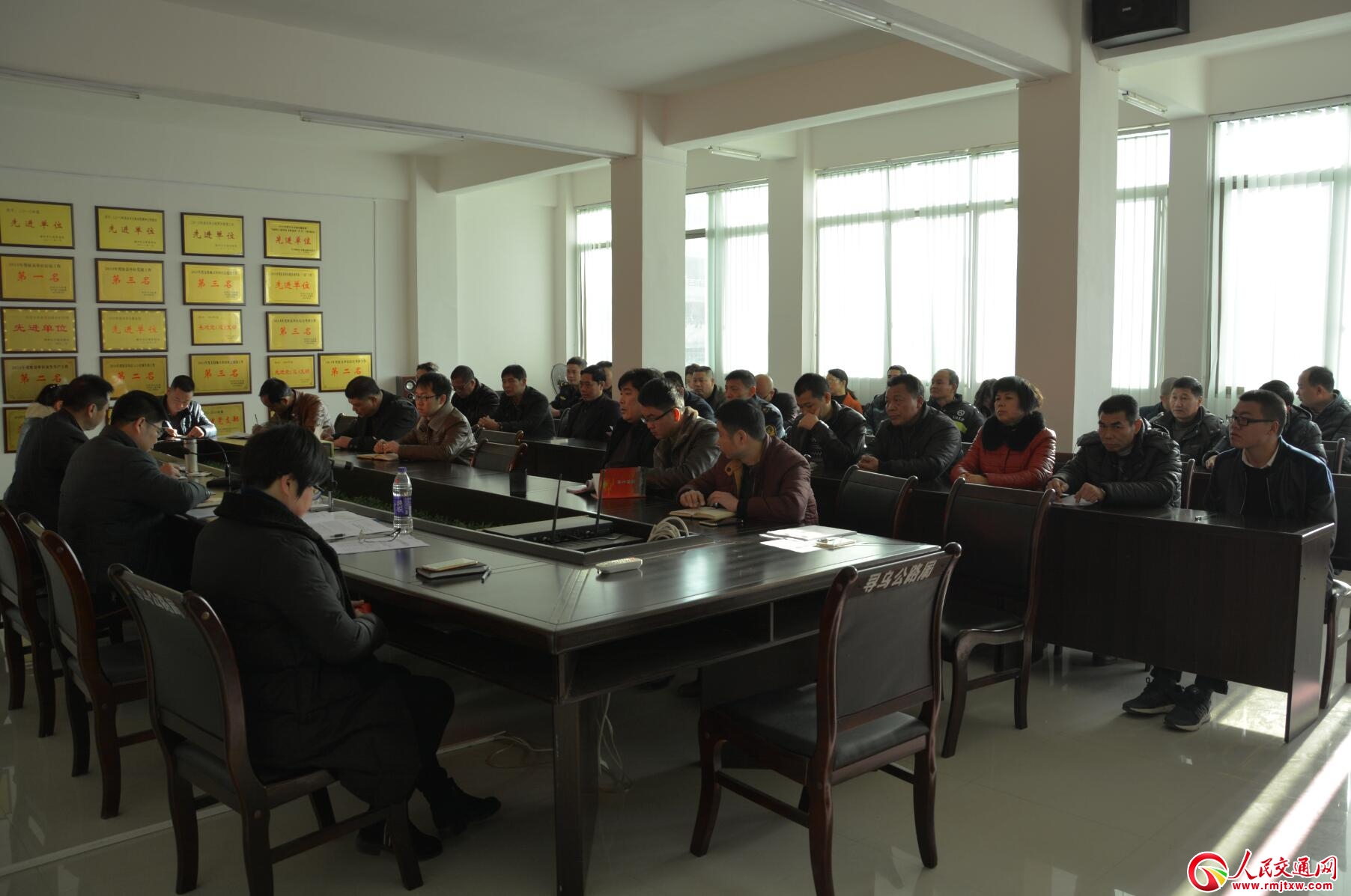 ������·�־ֽM���^��������(j��ng)򞡷��ՓƬ