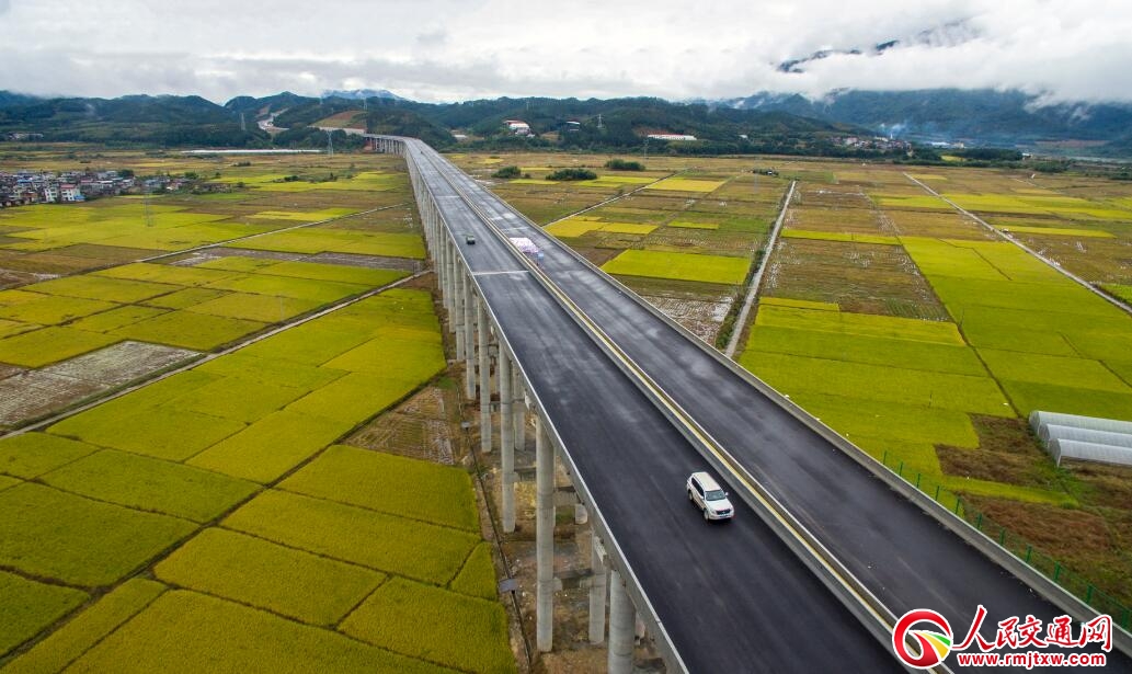 ����·�򸣽���۸����(xi��ng)Ŀ���w����ȫ��؞ͨ