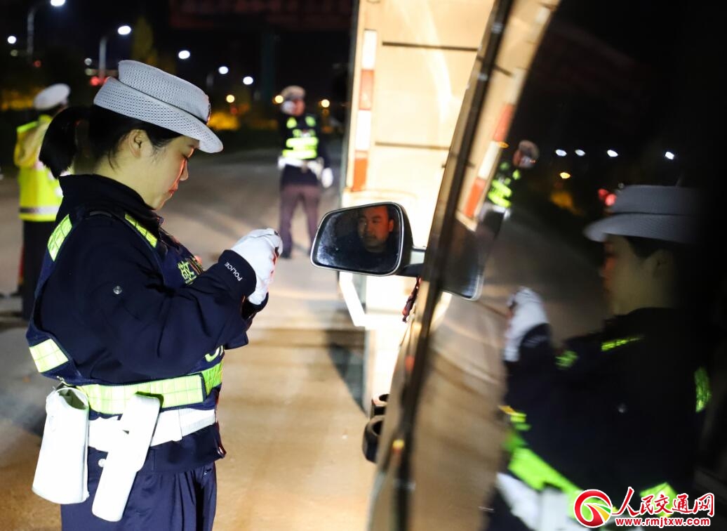 �F�ݵ�կ����(y��n)��ͨ�`�� �S��(w��n)��ͨ����