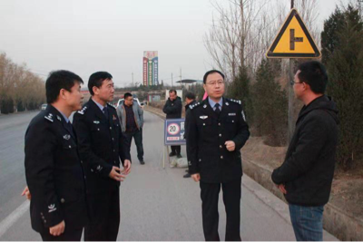 ɽ���ɽ�����������·ʩ���F(xi��n)��(ch��ng) ��(y��n)���Ų鰲ȫ�[��