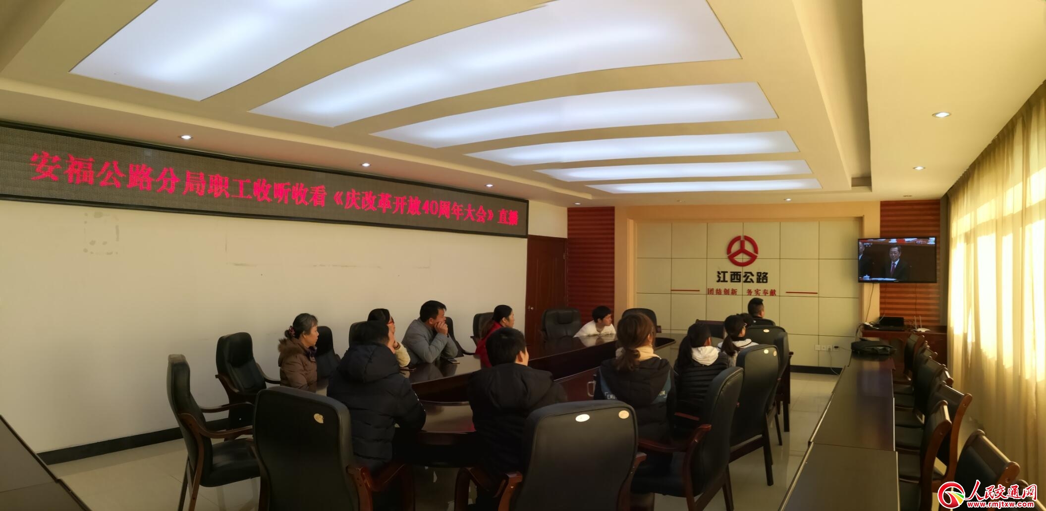 ����������·�־ֽM���^�����cף�ĸ��_(k��i)����ʮ������(hu��)��