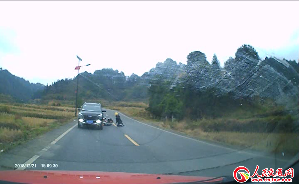 ����ͨ��һС܇����δ�p�����¹�