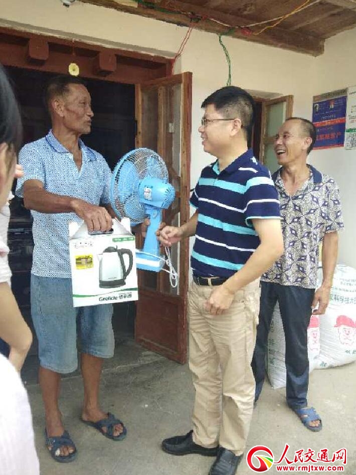 �����M���й�·�����֌����־�����ͷ�����o ���ľ�������(zh��n)��ؚ