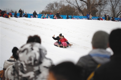 �����Ќٹ��@�Ƴ�46��´��Έ@���