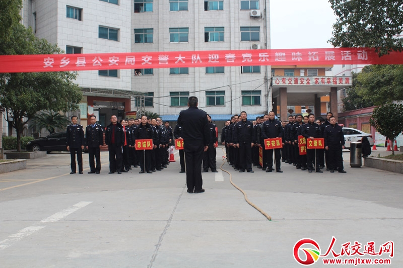 ���ϰ��l(xi��ng)��������e��ӭ������Ȥζ��չ���