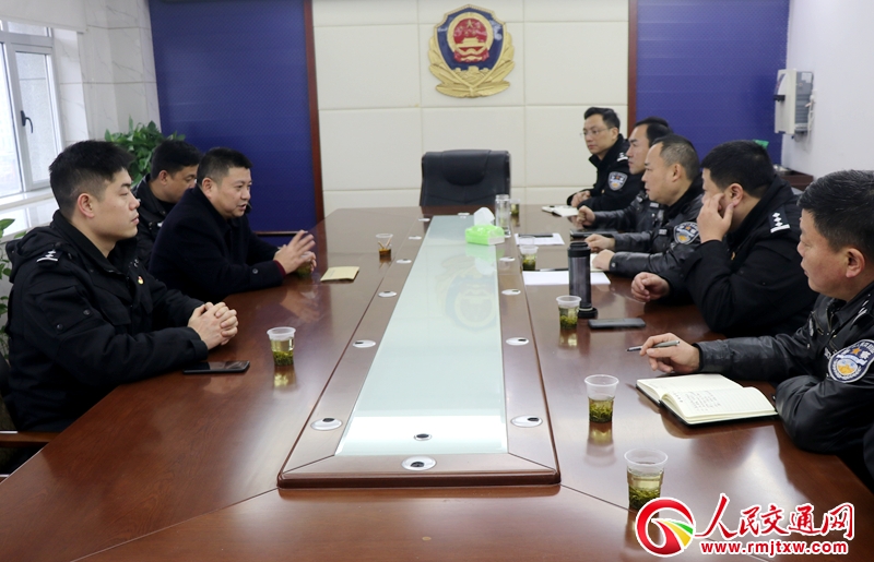 ���ϳ��½���֧꠸�֧��L����ƽ����(ji��)ǰ�����Lο��ֱ��һ���