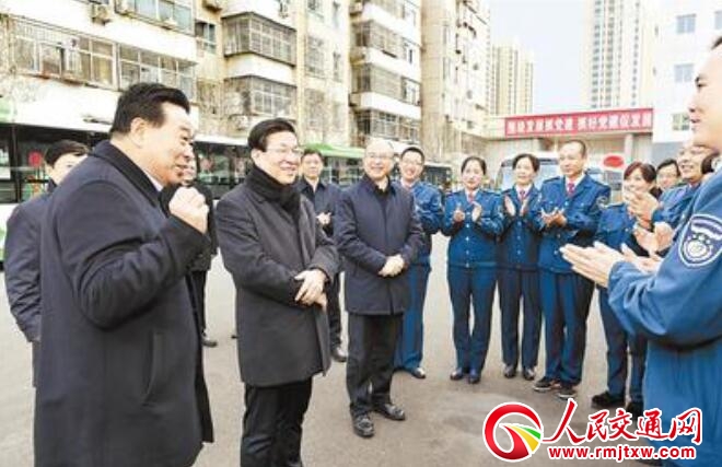 �ӱ�ʡί��ӛ���|�忴��ο��һ���ڍ���ͨ��