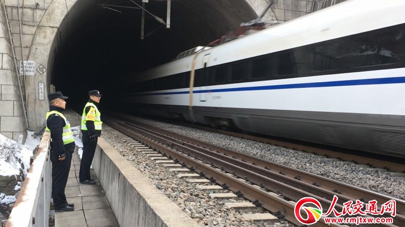 ����Ӱ��S���F���e�O�Ų��F·��·�[��ȫ���_�����\���̸߷尲ȫ