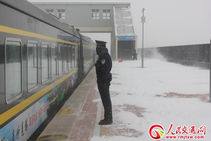 ���ɹ��a���F���e�O������ѩ���