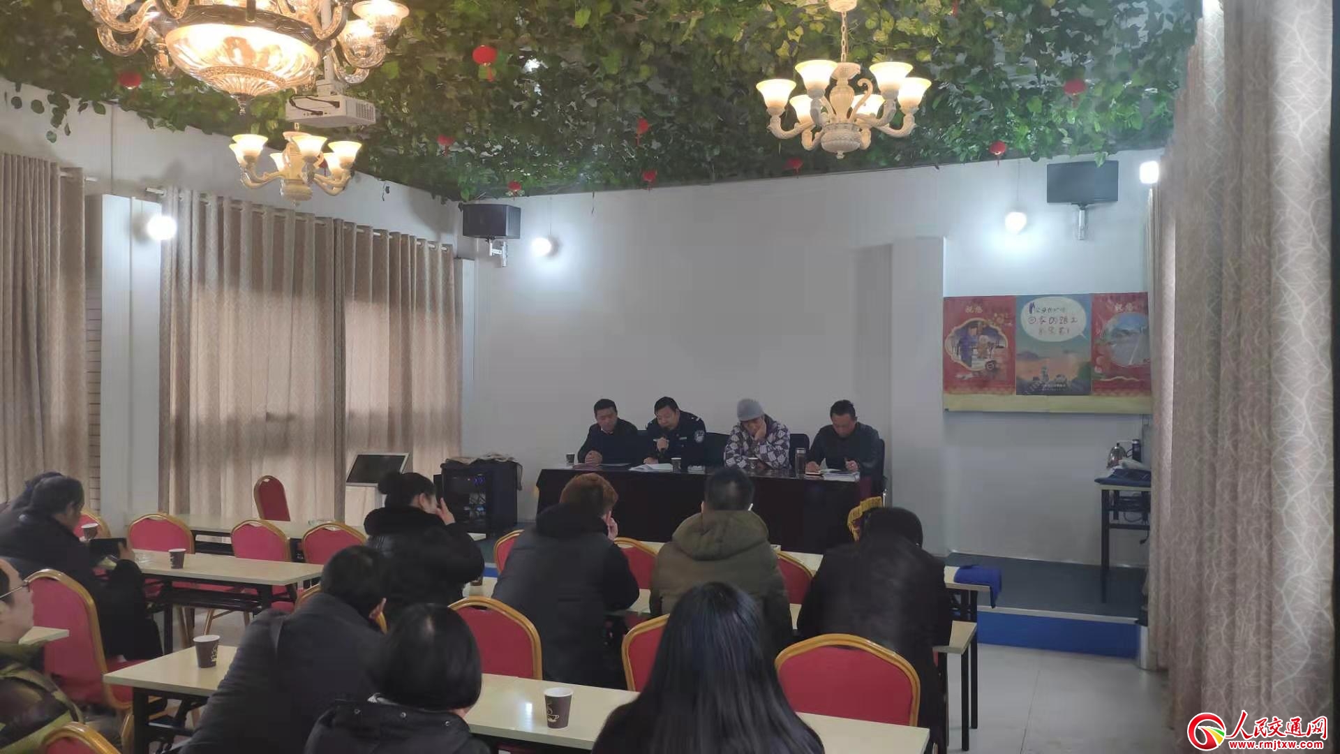 ��������ɽ���(du��)���M(j��n)��̩������ʿ�ӏ�(qi��ng)��ͨ��ȫ���R(sh��)