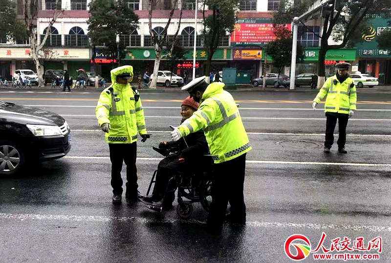 �����{늄�݆�ΙM���R·  ���ϳ��½���ƽ���o��ů����