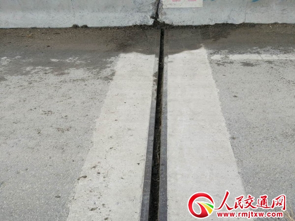 ���՝}�Ϲ�·�־��_չ������s�p��������