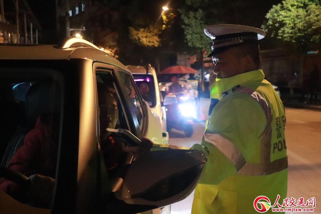 �F�����ҽ������ҹ����{�o��ȫ�����ɕ���