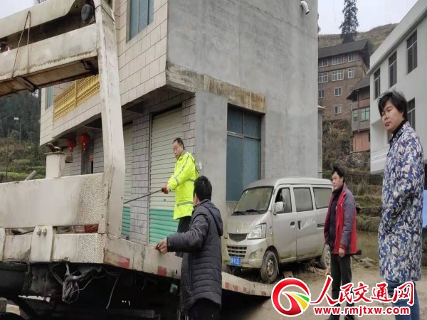 ����ͨ�����������_չ΢С�����܇�����(b��o)�U���(xi��ng)���ι���