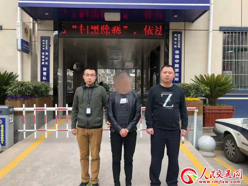 ���ڡ������΁y������һ���S�ɆT���F·�����C�P����