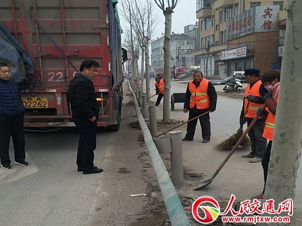 ���՝}�Ϲ�·�־ֽM���������105��(gu��)���}�ϴ����(zh��n)·�λ���������