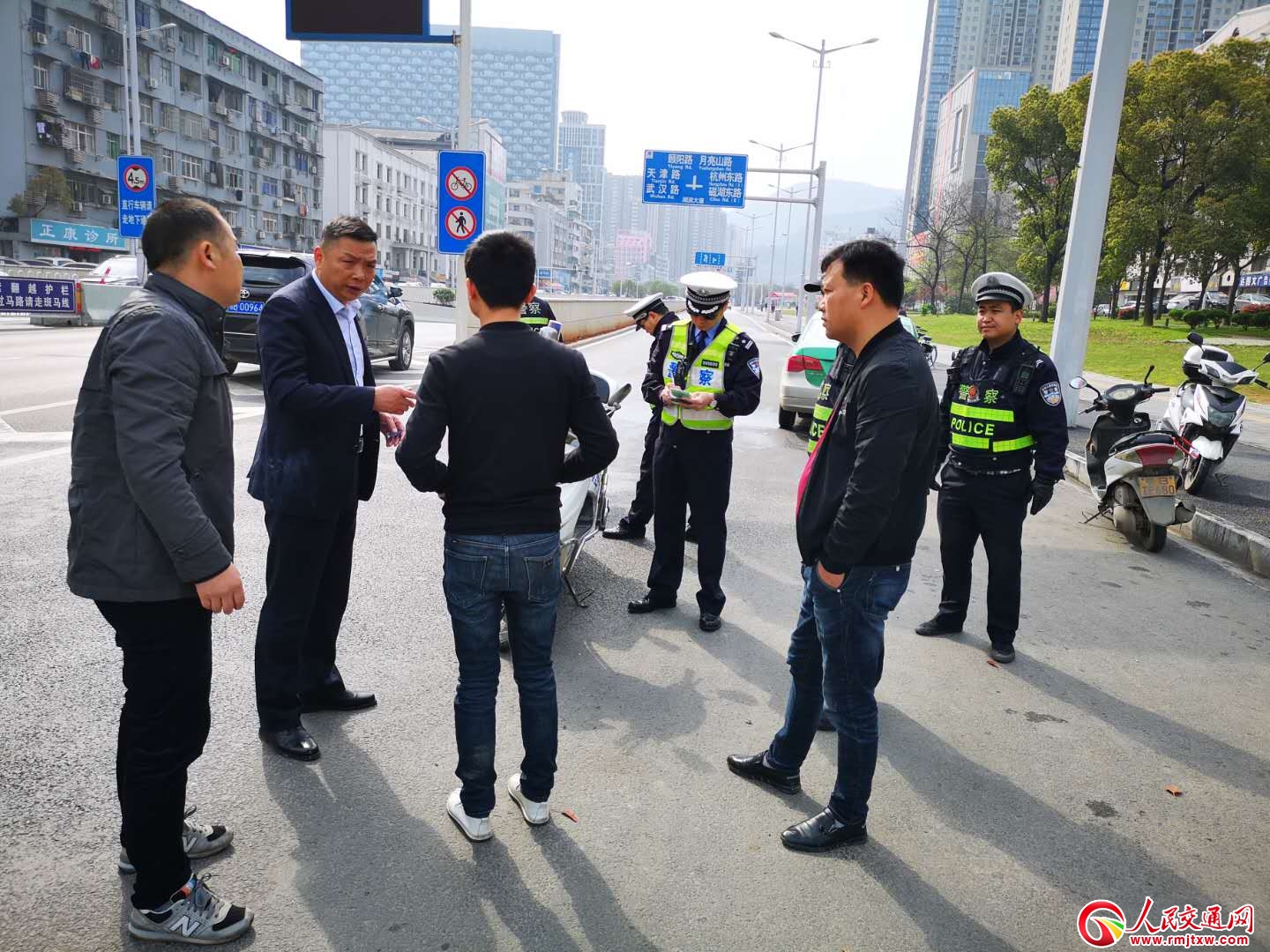 �����Sʯ�۽��������_չ���γ���܇��ͨ������