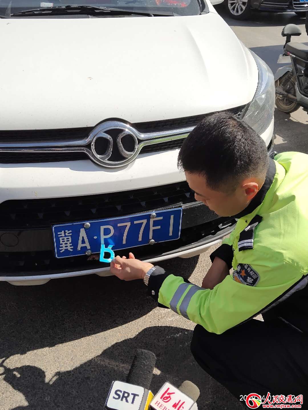 һ��(g��)̖(h��o)���N �P��2000Ԫ �´���߀��ô��