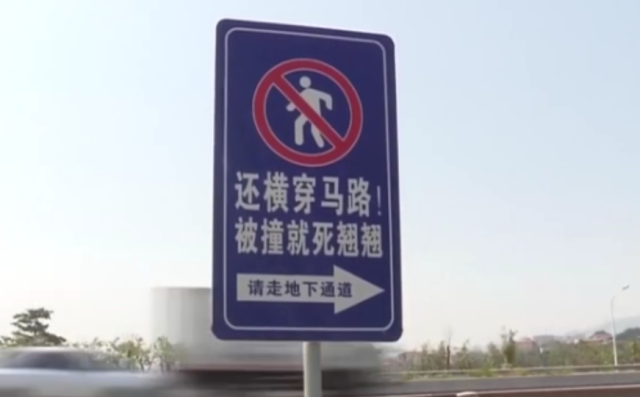 �B�T����ײ���N�N����ͨ��ʾ�������h