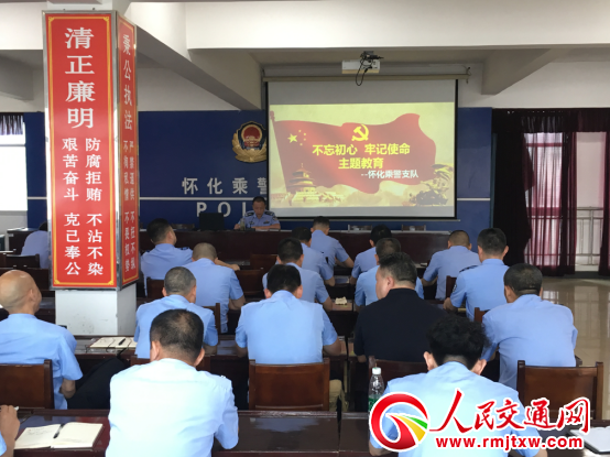 ���ϑ��F�˾��Y(ji��)�Ϲ����_չ���������ģ���ӛʹ�������}�������(d��ng)