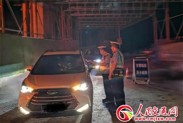 �ӱ���ꀽ���ҹ�顰���{�� �������{˾�C(j��)����