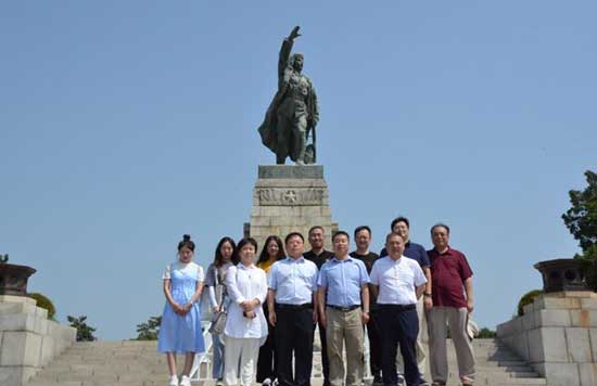 �Ї�(gu��)С�����O(sh��)�о���(hu��)���|���(zh��n)�ۼo(j��)���^�_չ���}�������(d��ng)